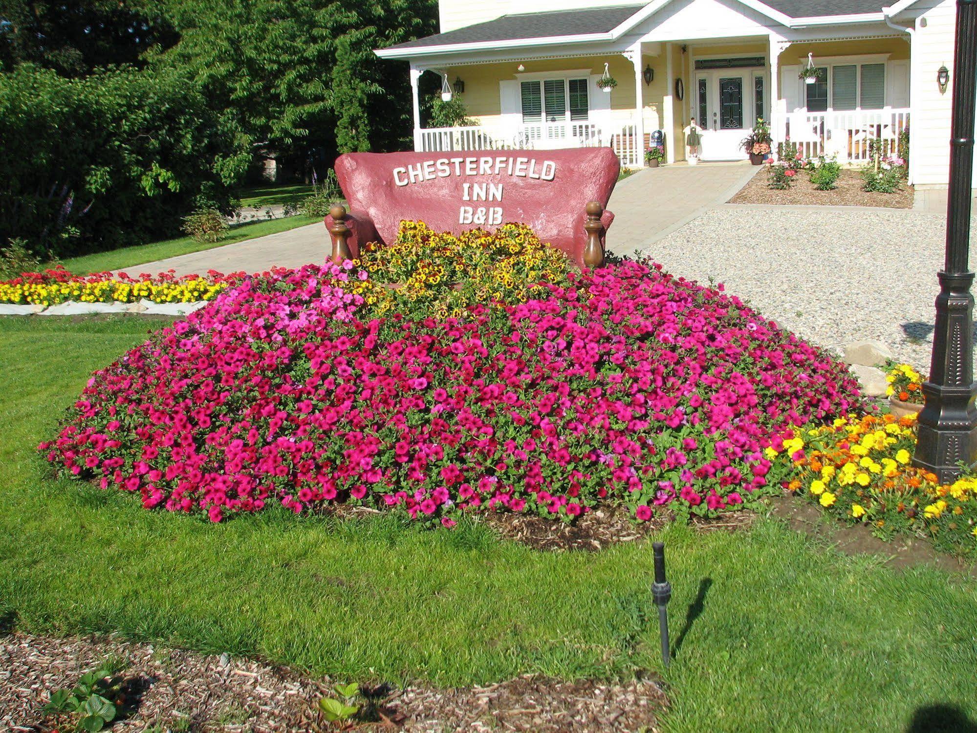 Chesterfield Inn Kelowna Buitenkant foto